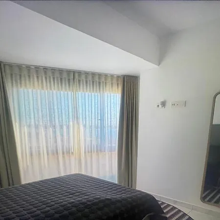 Σαλέ Espectacular Moderna, Situada En Τορεβιέχα