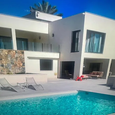 Espectacular Moderna, Situada En * Τορεβιέχα